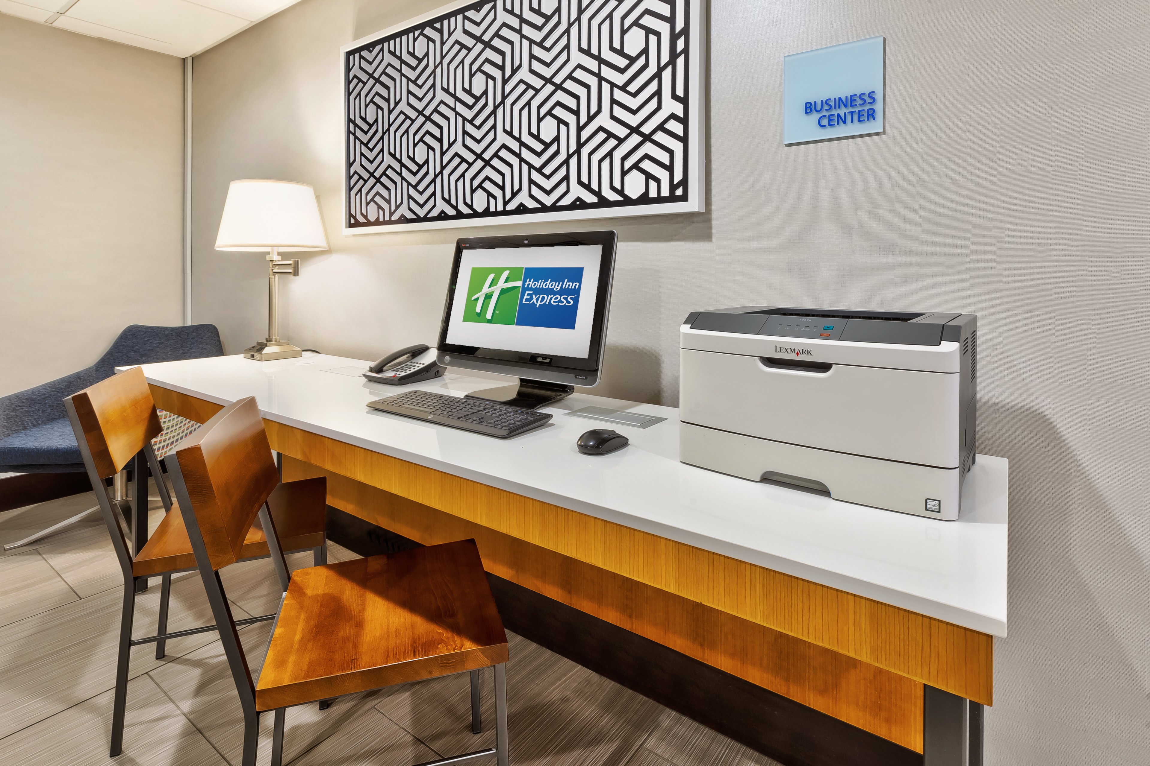 HOLIDAY INN EXPRESS CHILLICOTHE EAST 48/51