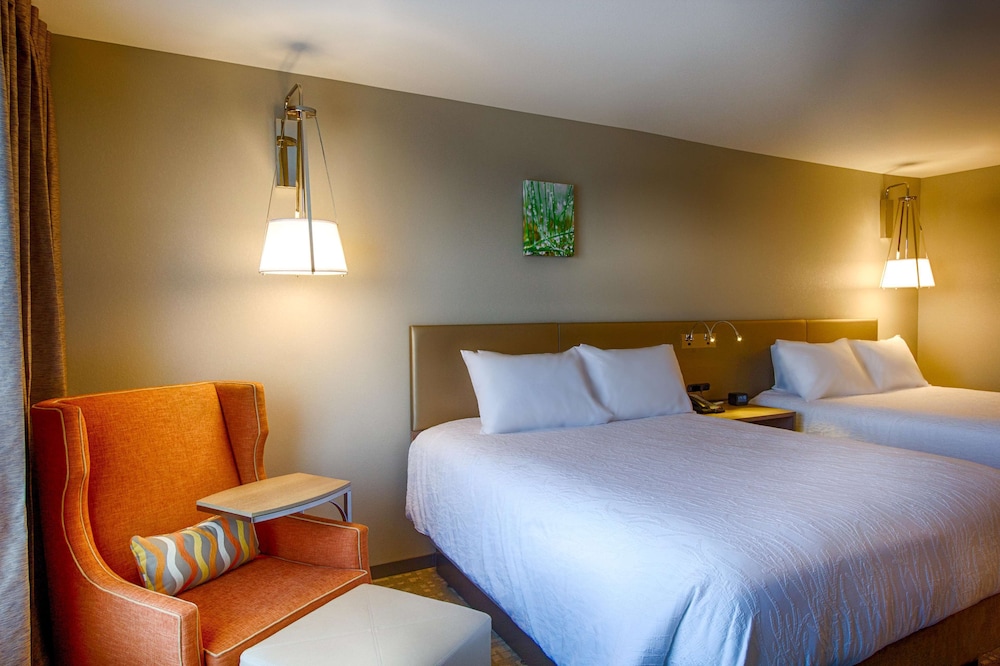 HILTON GARDEN INN SALINA 16/51