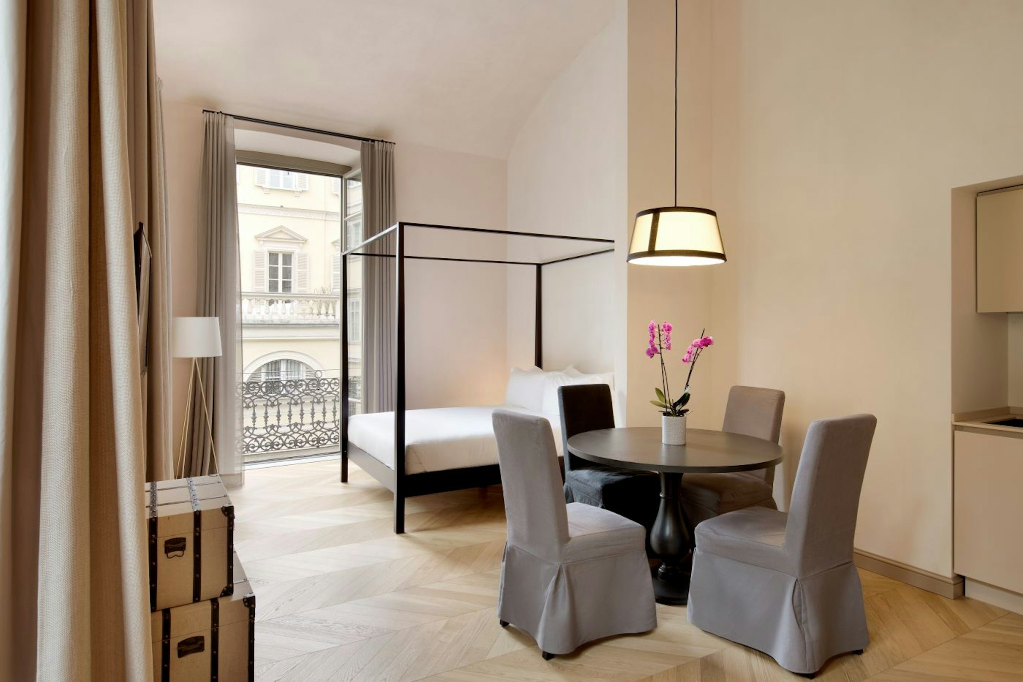 Opera 35 Boutique Hotel 14/26