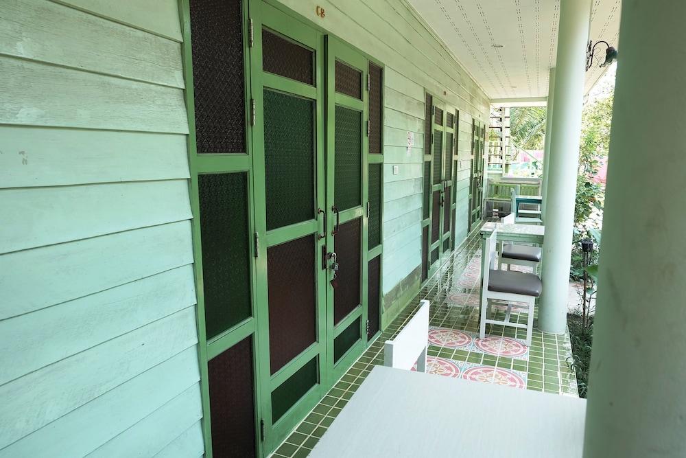 Baanrak Amphawa Homestay 4/61