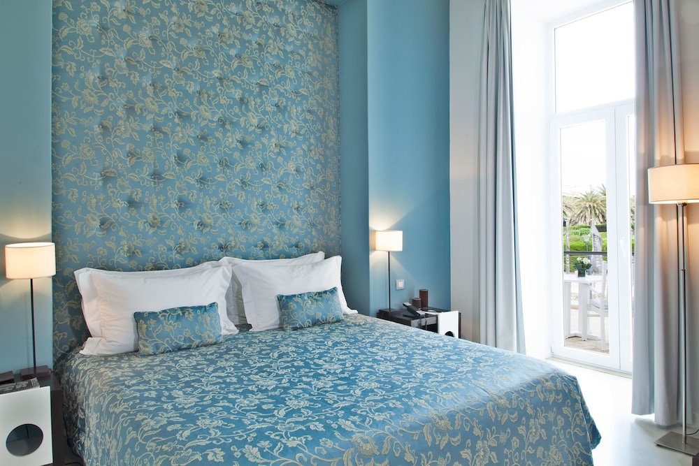 STANDARD, DOUBLE BED