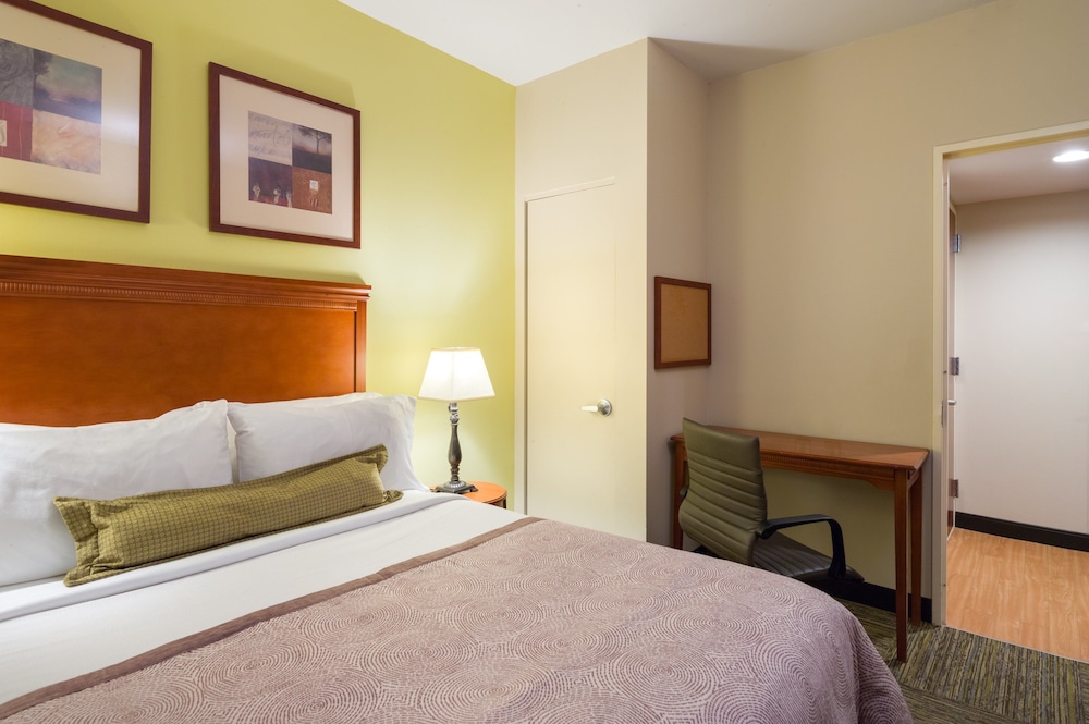 Candlewood Suites New York City- Times Square 11/50