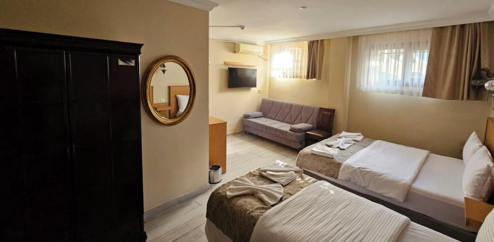 OTTOMAN ELEGANCE HOTEL 20/42