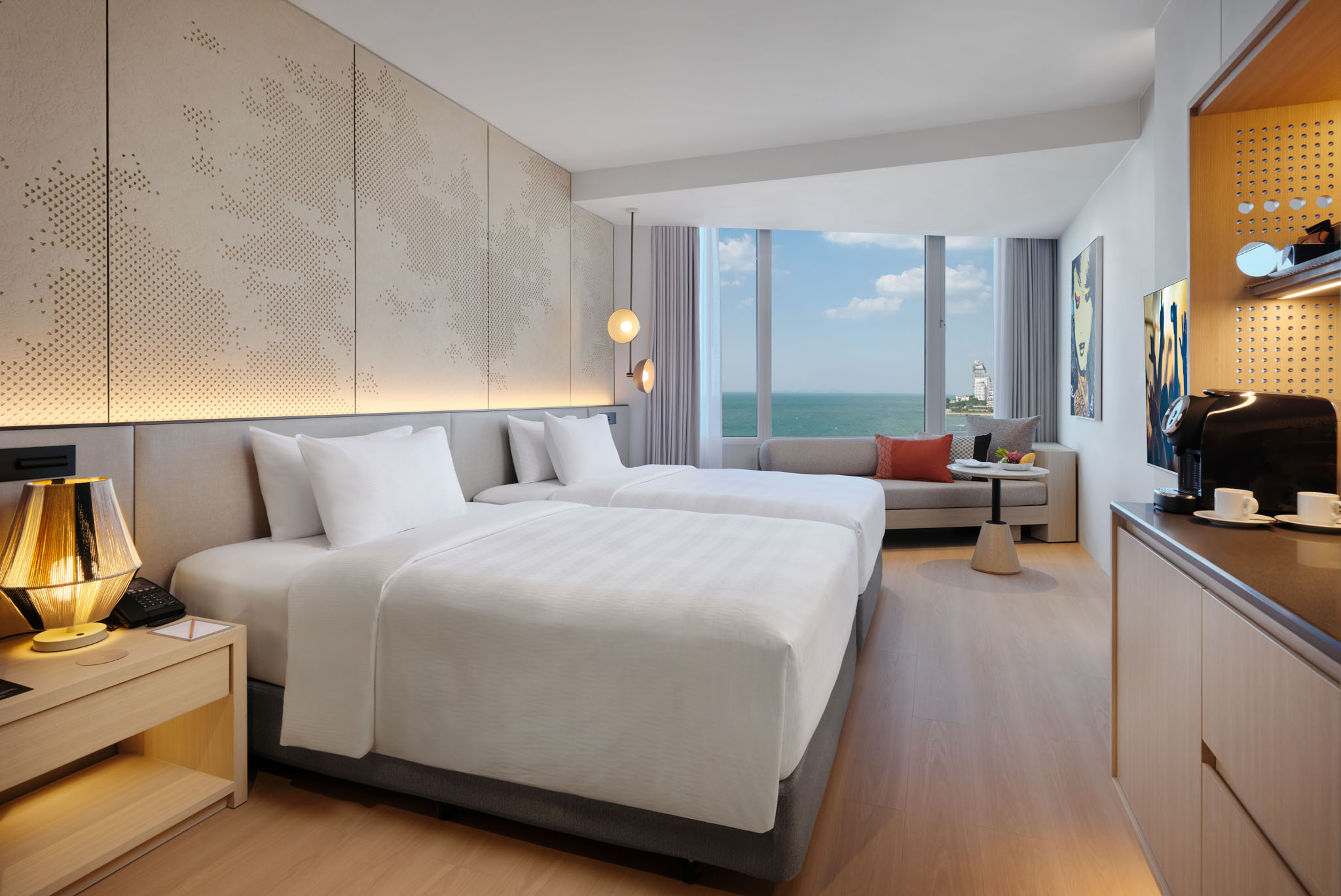 Royal, Rock, Sea View, Hard Rock Hotel Pattaya 2/10