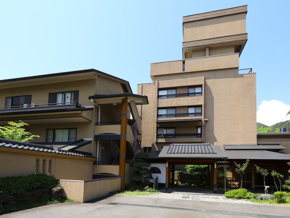 Club Wyndham Chikumakan Nagano 2/50
