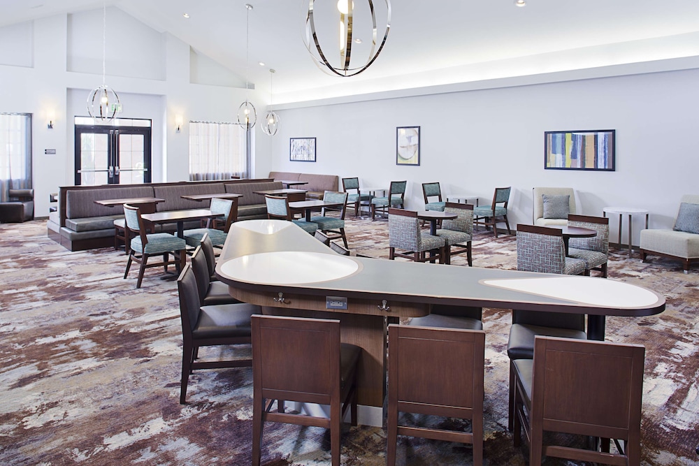 Homewood Suites by Hilton Lancaster 34/56