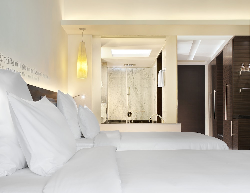 LE MERIDIEN COIMBATORE 16/40