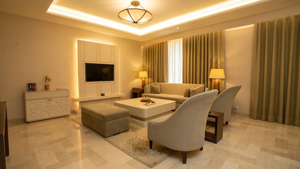 DoubleTree by Hilton Agra 60/73