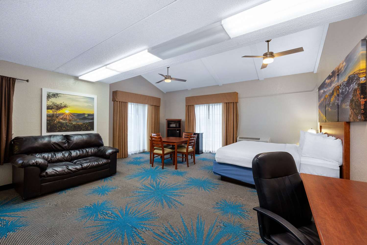 Days Inn By Wyndham Casper 30/47