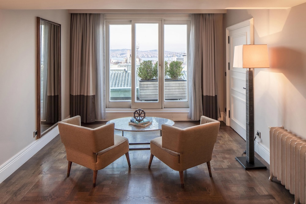The Bank Hotel Istanbul, a Member of Design Hotels 43/65