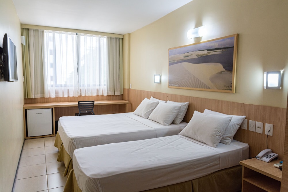Hotel Express Arrey 22/56