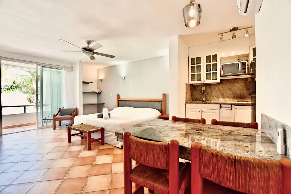 Seaside Condo By Solymar 17/50