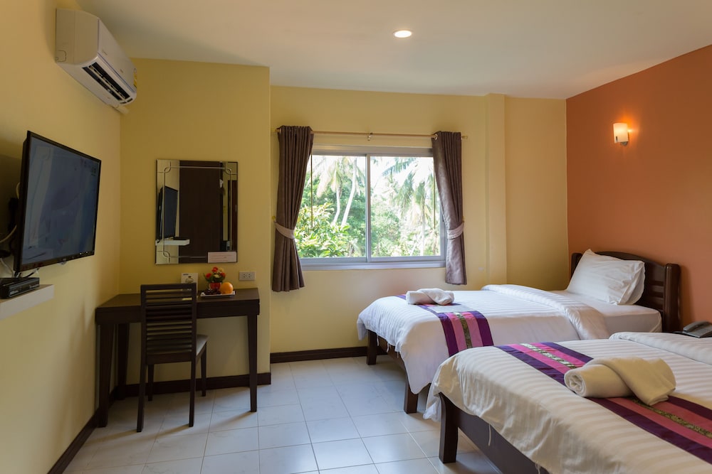 Talay Sai Hotel At Thung Wua Laen 20/76