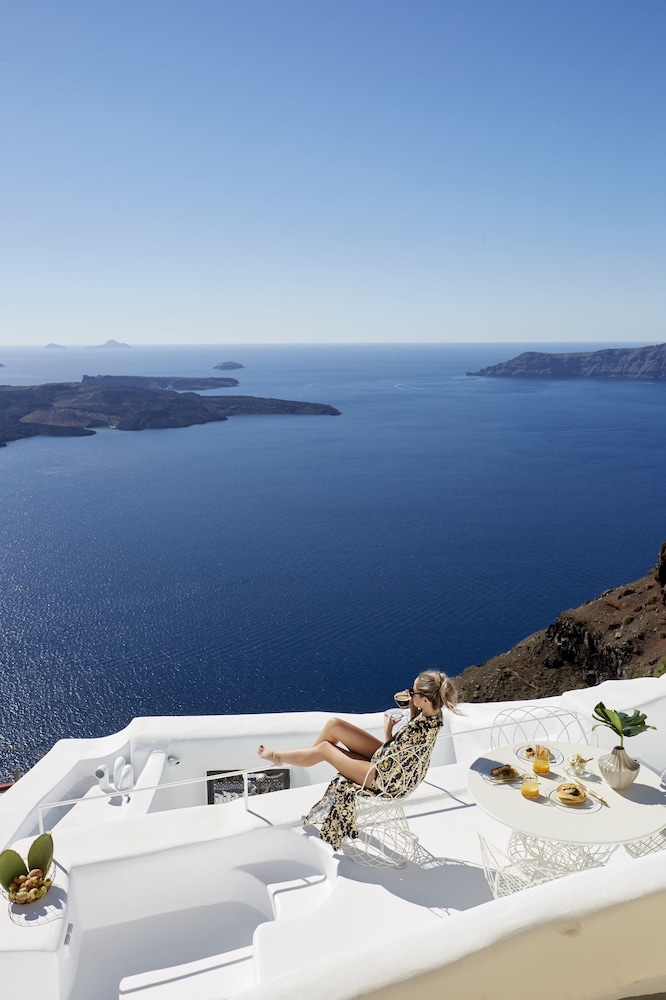 Gitsa Cliff Luxury Villa [VR] 22/27