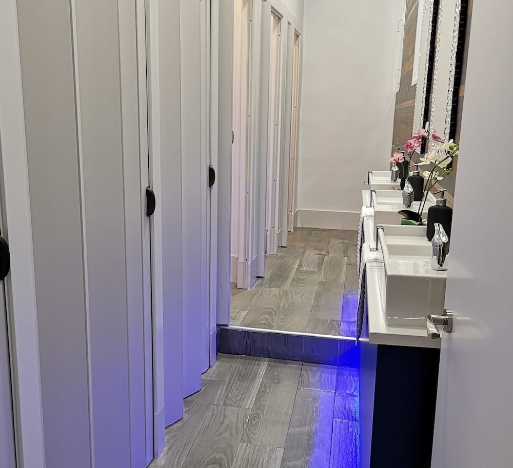 Modular Rooms Hotels 7/50