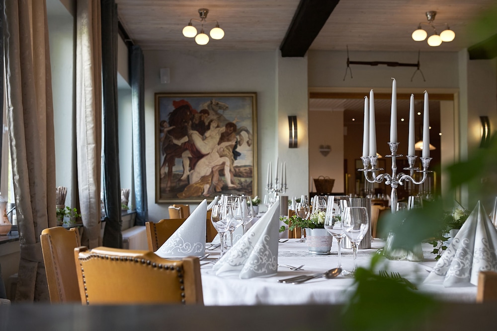 Top Vch Hotel Zur Burg Sternberg Extertal 41/57
