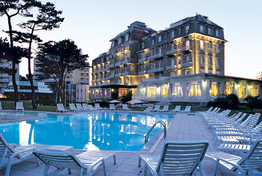 Hotel Barriere Le Royal La Baule 52/53