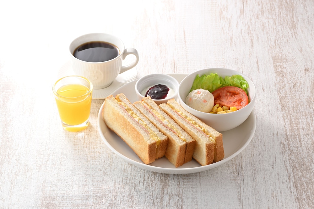 JR Inn Sapporo N2 33/44