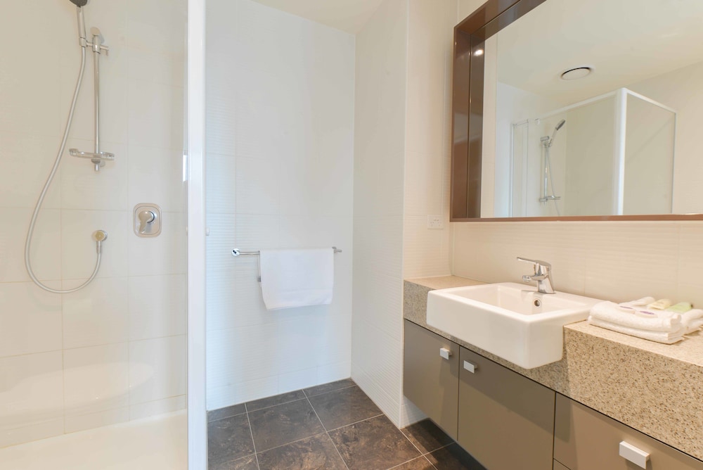 Cityviews 3 Bedroom 24/25