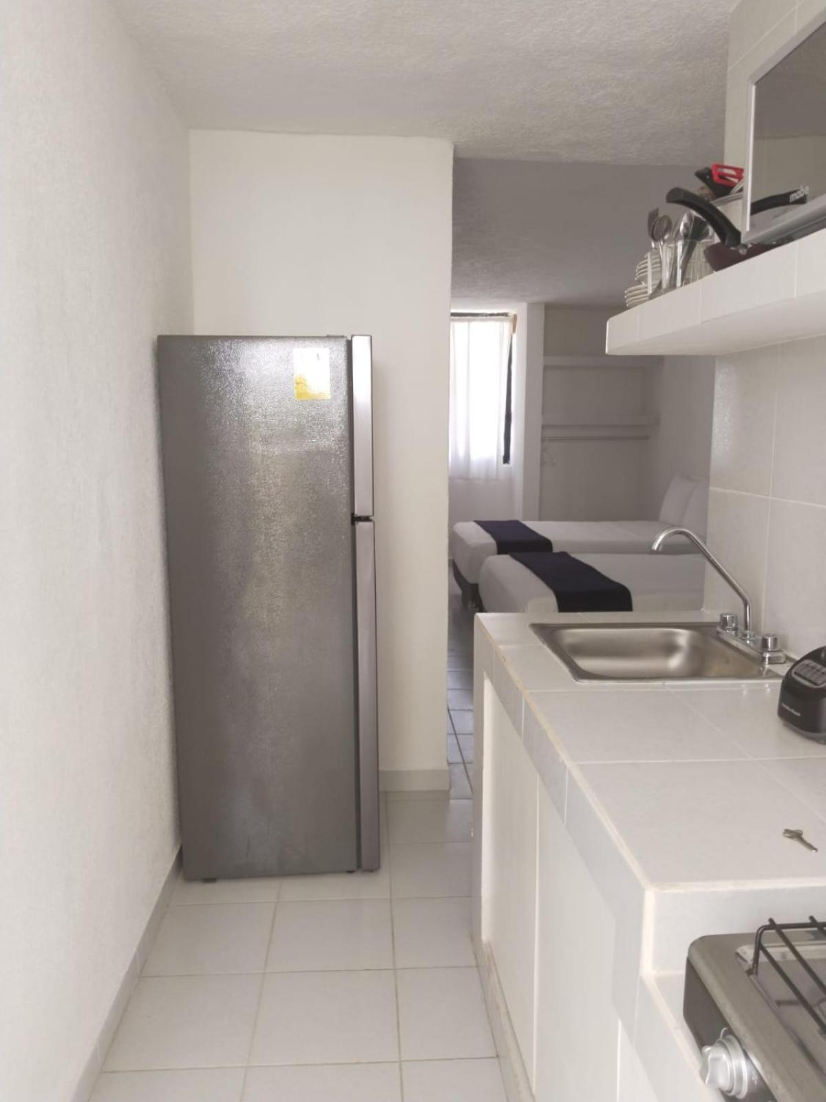 Room, Quadruple, Canadian Resorts Acapulco 4/6