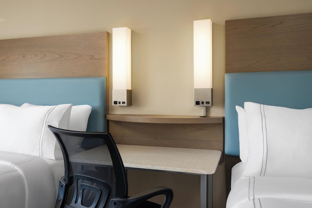 Renovated, 2 Double Beds, Bathtub، EVEN Hotel Rockville Washington DC Area 5/10