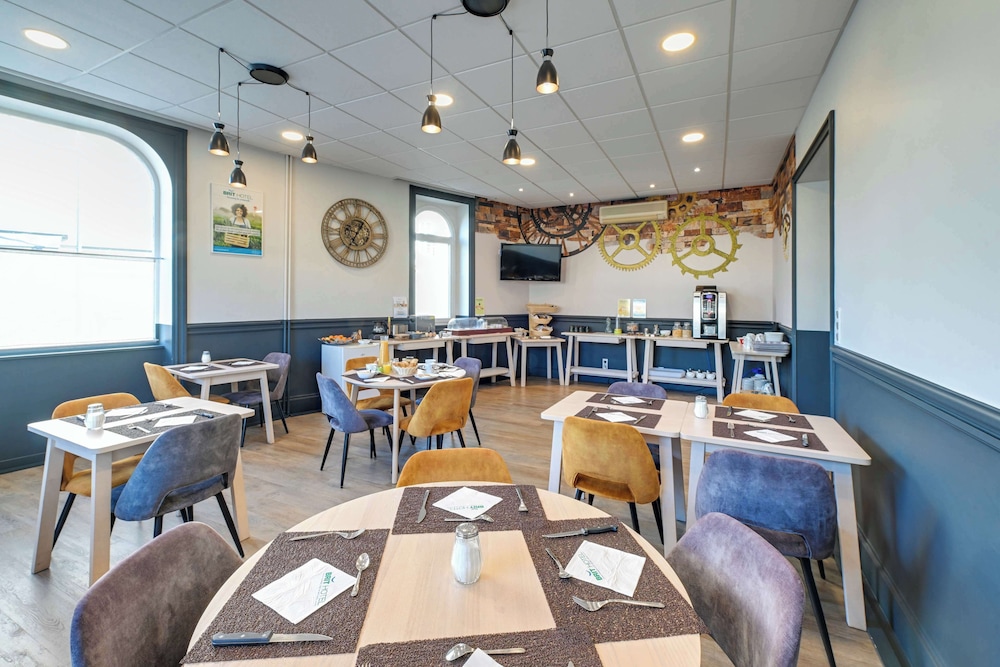Brit Hotel Confort Roanne Grand Hotel 57/69