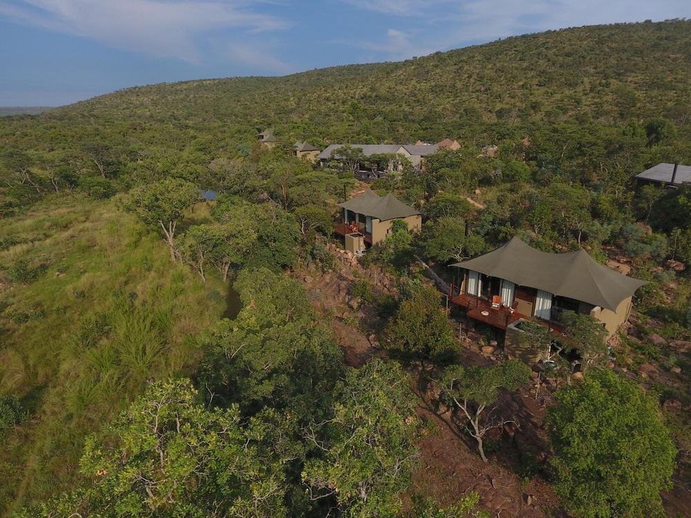 Inzalo Safari Lodge 31/45