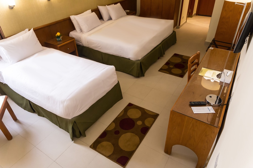The Grand Plaza Hotel Smouha 20/68