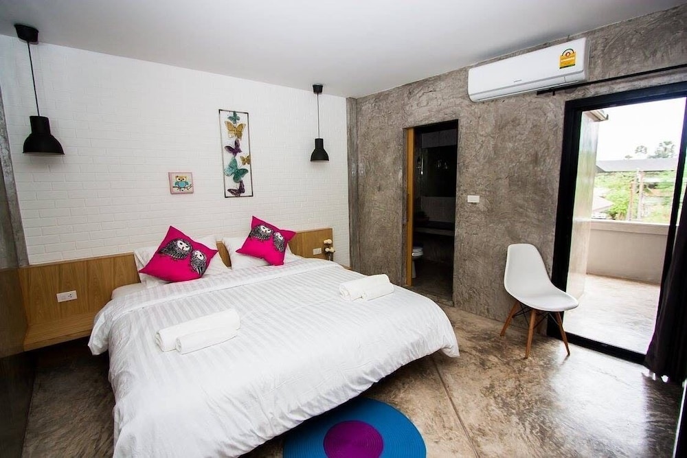 Journey Hostel Suratthani 39/56