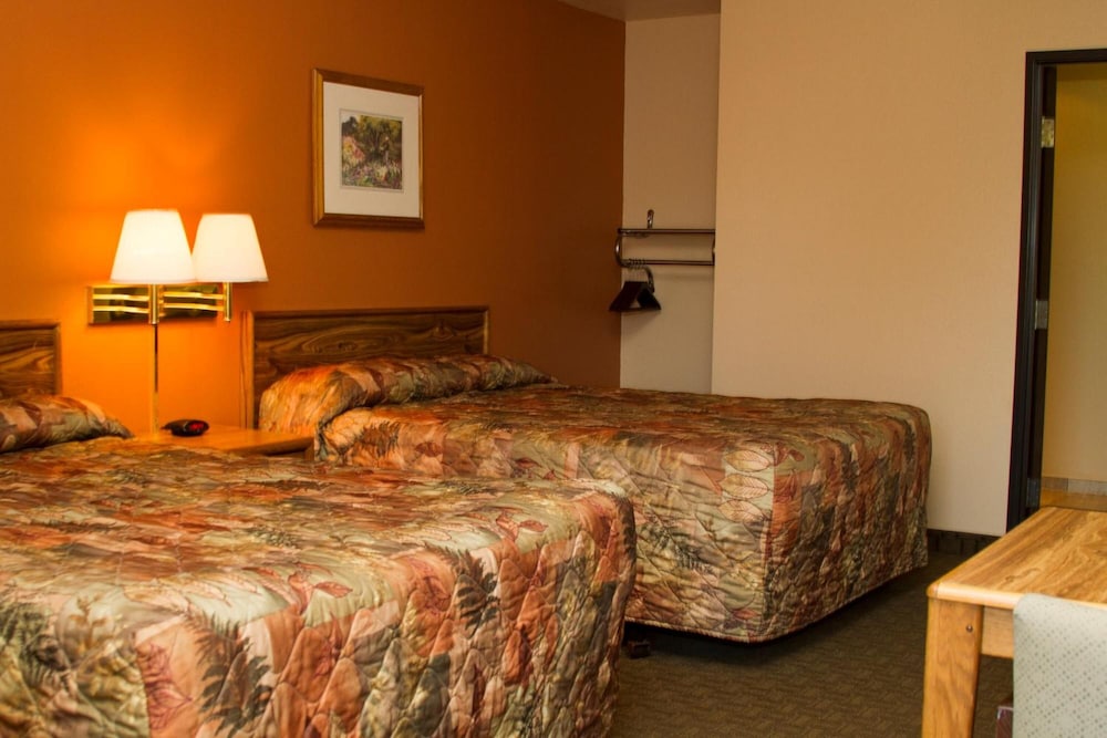 Cottonwood Inn 21/33