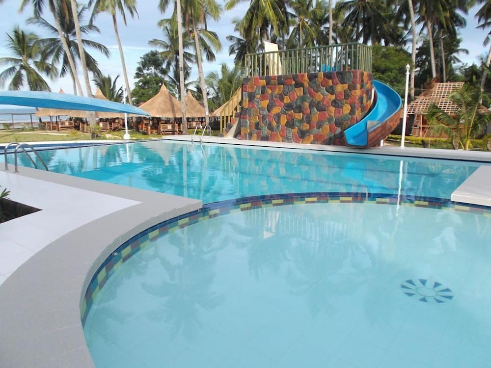 Northsky Beach Resort 12/25