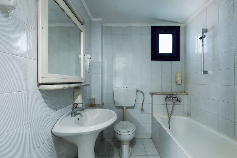 Hara Ilios Village 80/81