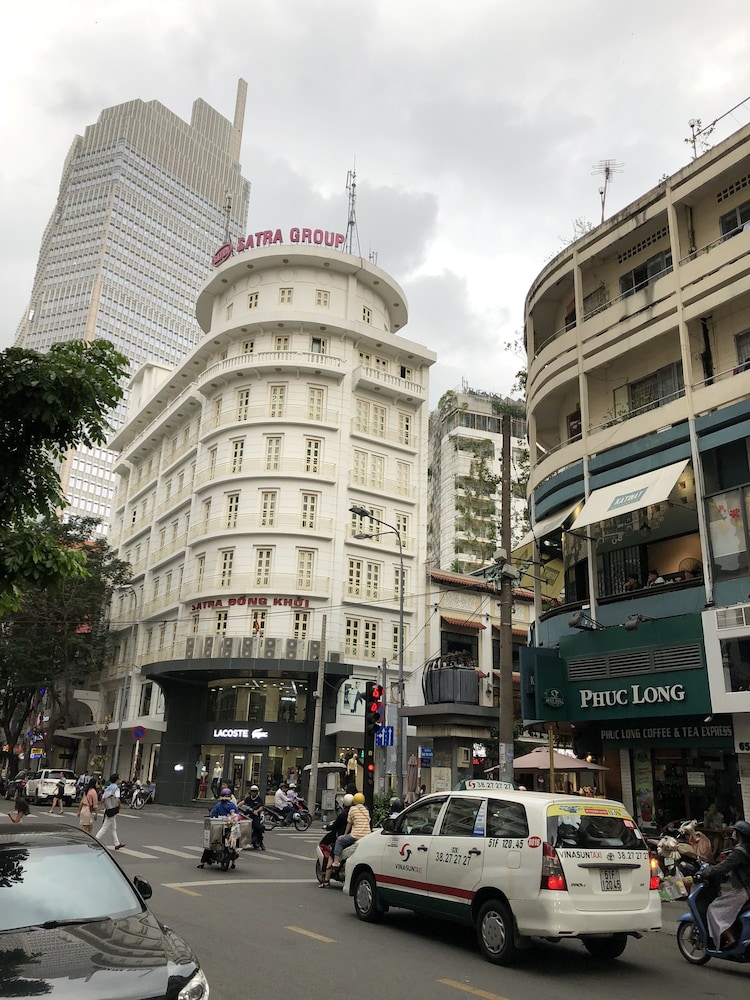 Tan Hoang Long Hotel 15/22
