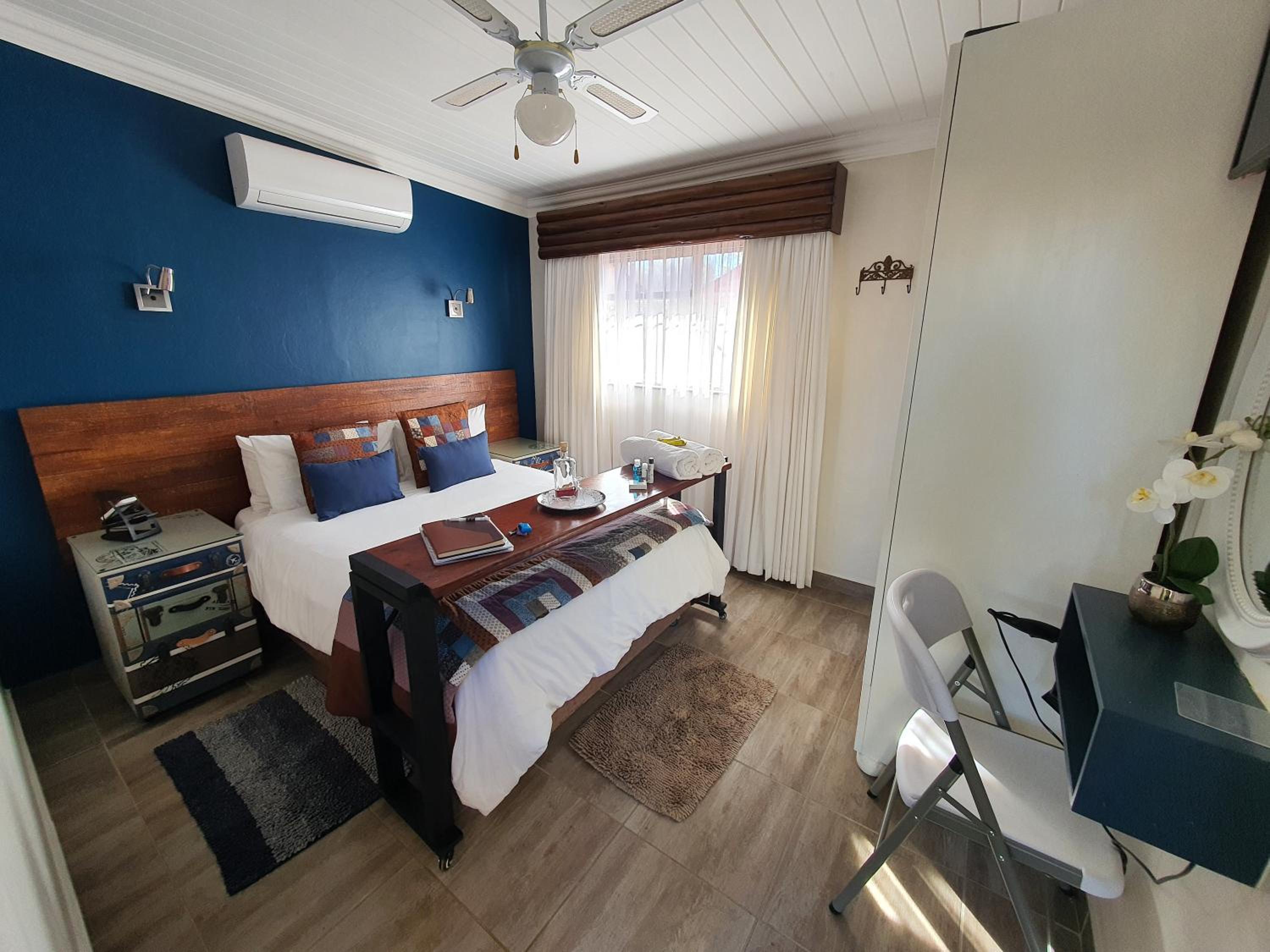 Rustic Forest Guest House 3/14