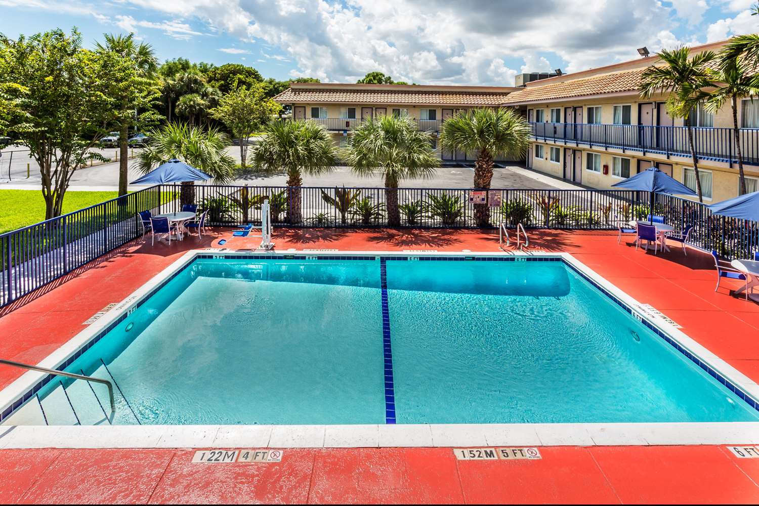Motel6 Riviera Beach, FL 5/11