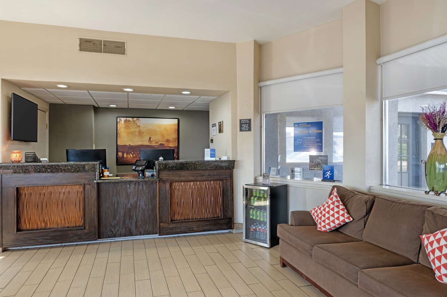 Best Western Red Carpet Inn 6/28