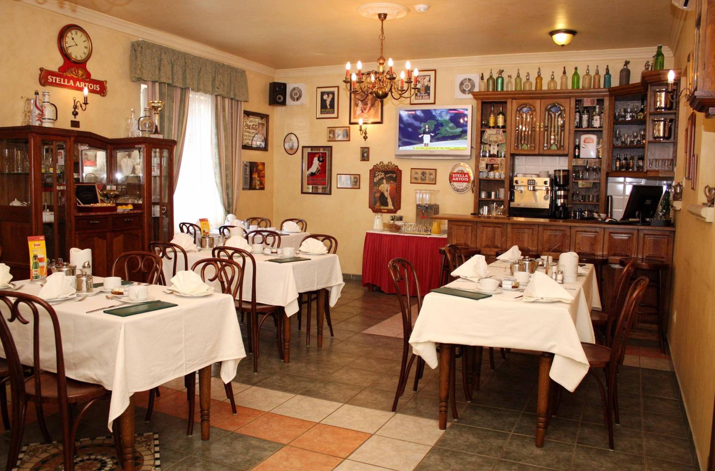 Levay Villa Hotel 35/47