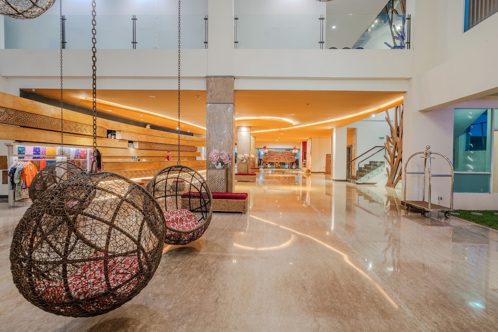 b Hotel Bali & Spa 47/73