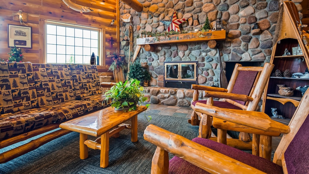 Best Western Northwoods Lodge 30/39