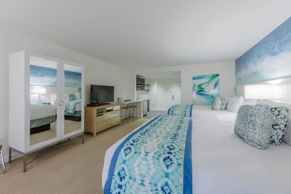 MARRIOTT VACATION CLUB PULSE, SOUTH BEACH 14/62