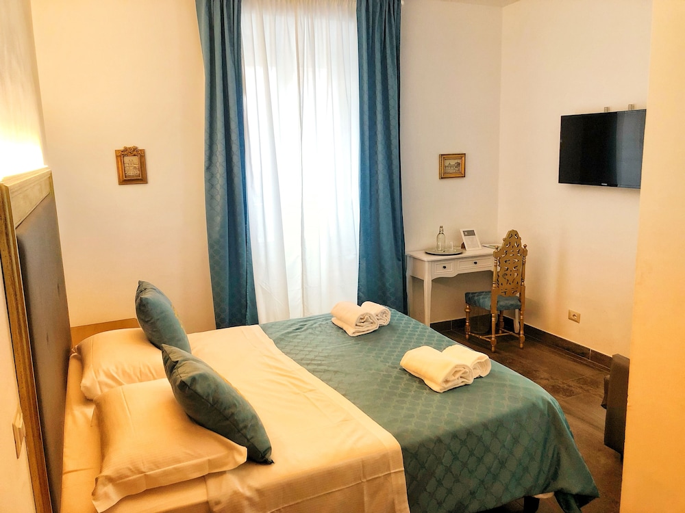 Art Atelier Borgo 10/50