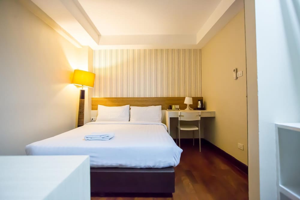 Snooze Hotel Thonglor Bangkok 24/53