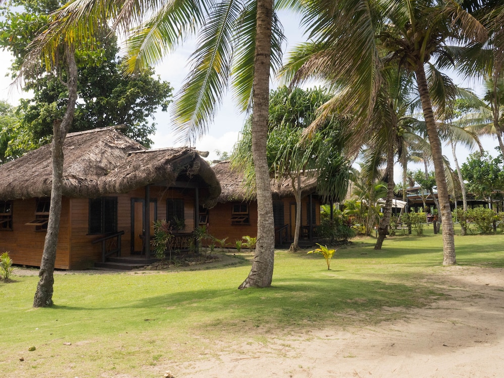 Uprising Beach Resort 9/72