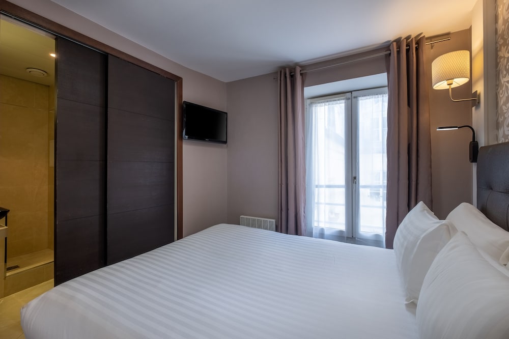 Marena Hotel 22/75
