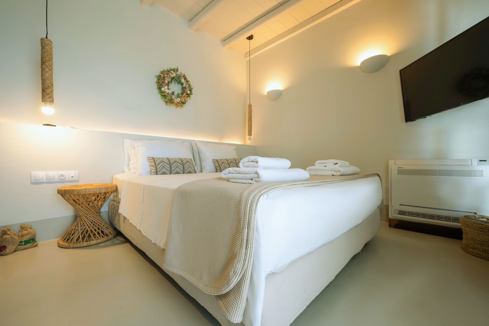 Aegean Hospitality Mykonos 10/50