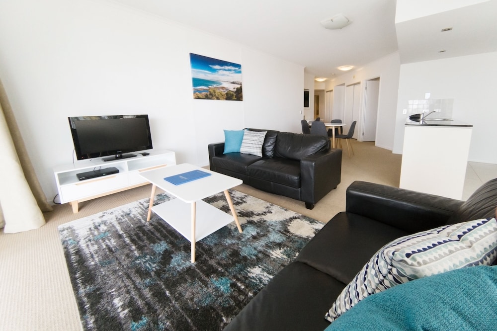 Ocean Views Resort 64/70