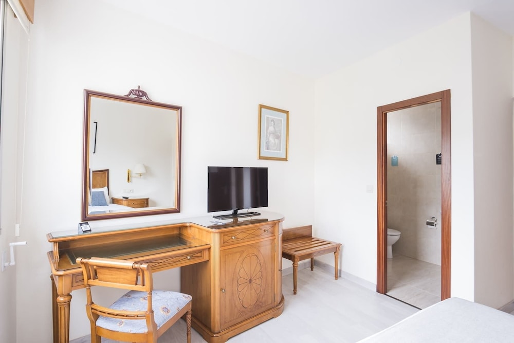 Hotel Iberia 6/68