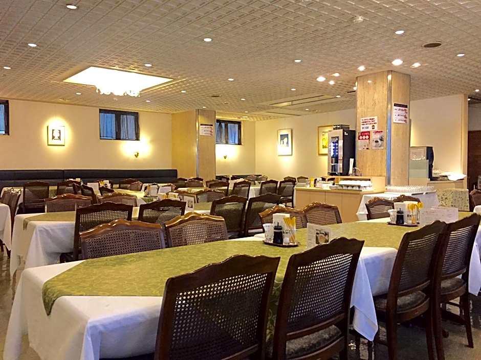 Reisenkaku Hotel Ekimae 30/43