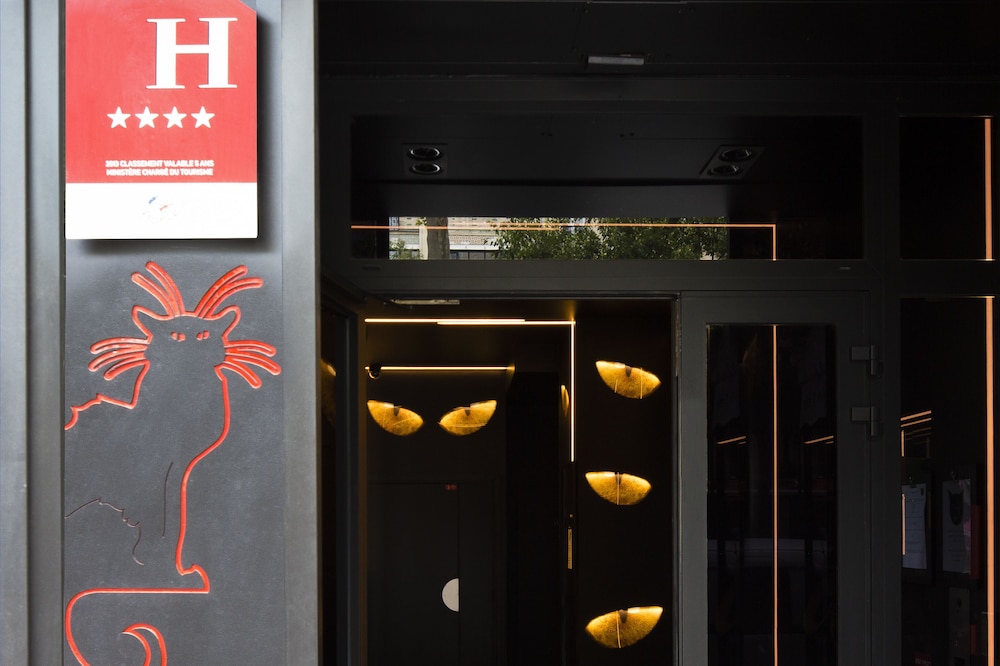 Hotel Le Chat Noir 5/68