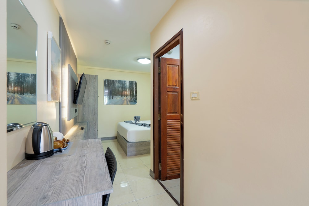Squareone Hostel 54/54